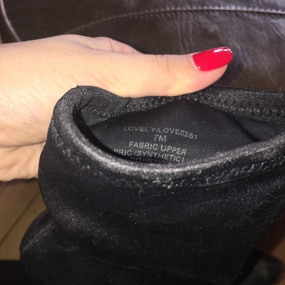 STEVEN MADDEN SOCK BOOTS - Picture 3 of 3